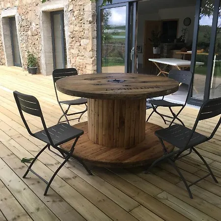 Spacieuse Le Clos Des Vignes Homestay *