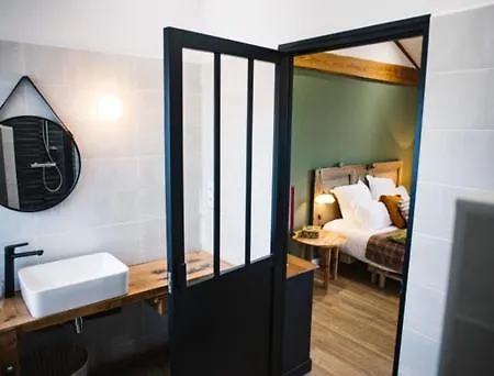 Spacieuse Le Clos Des Vignes Homestay szállás